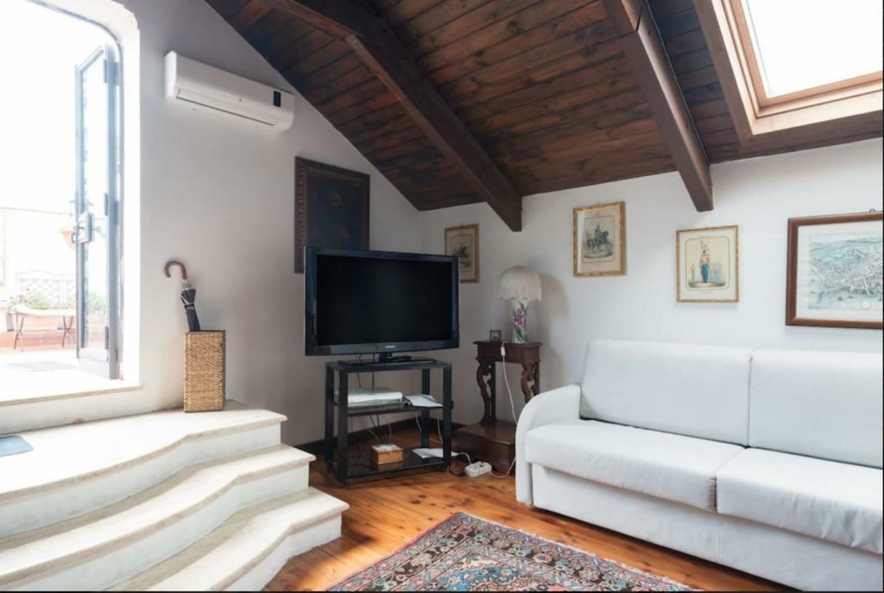 Apartmán Terrazza Duomo Renaissance - Via Carbonara 20 Neapol Exteriér fotografie